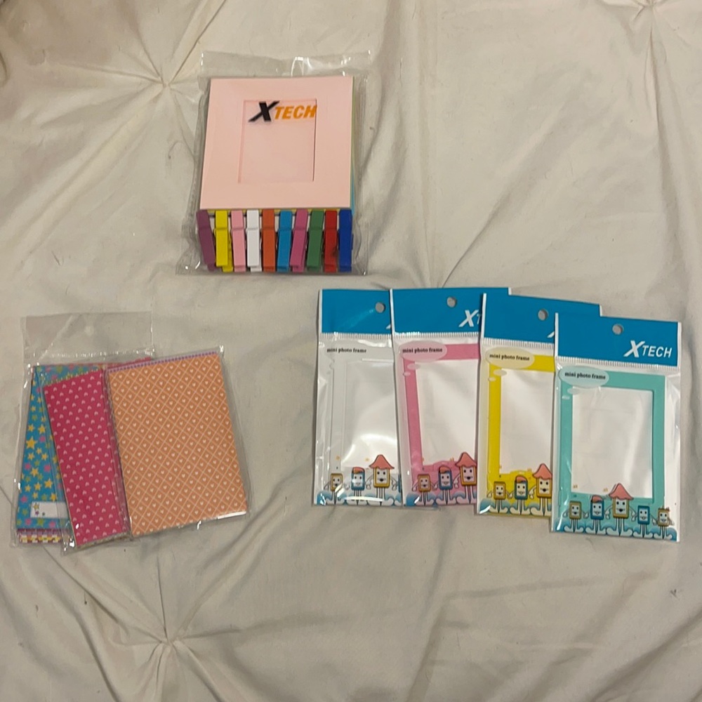 Polaroid accessories (new never used)